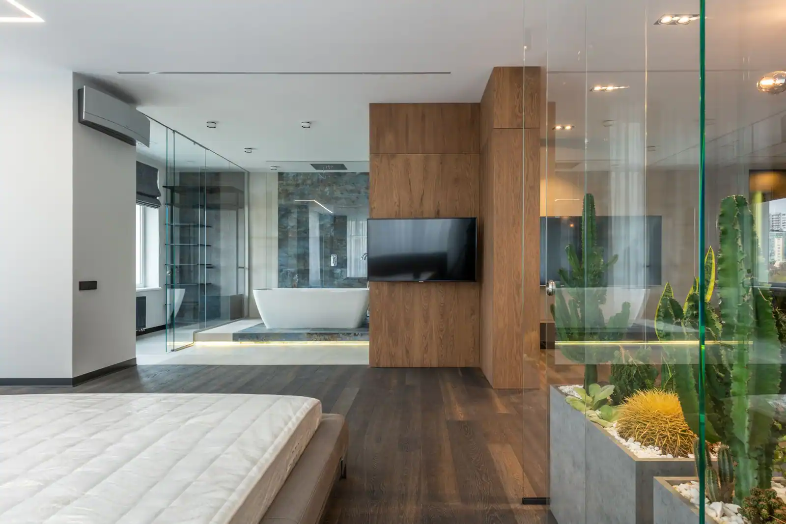 4 Bedroom Penthouse With Lagoon Views photo 2