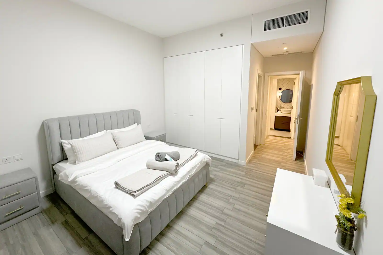 3 Bedroom Stay With Pool Access photo 3